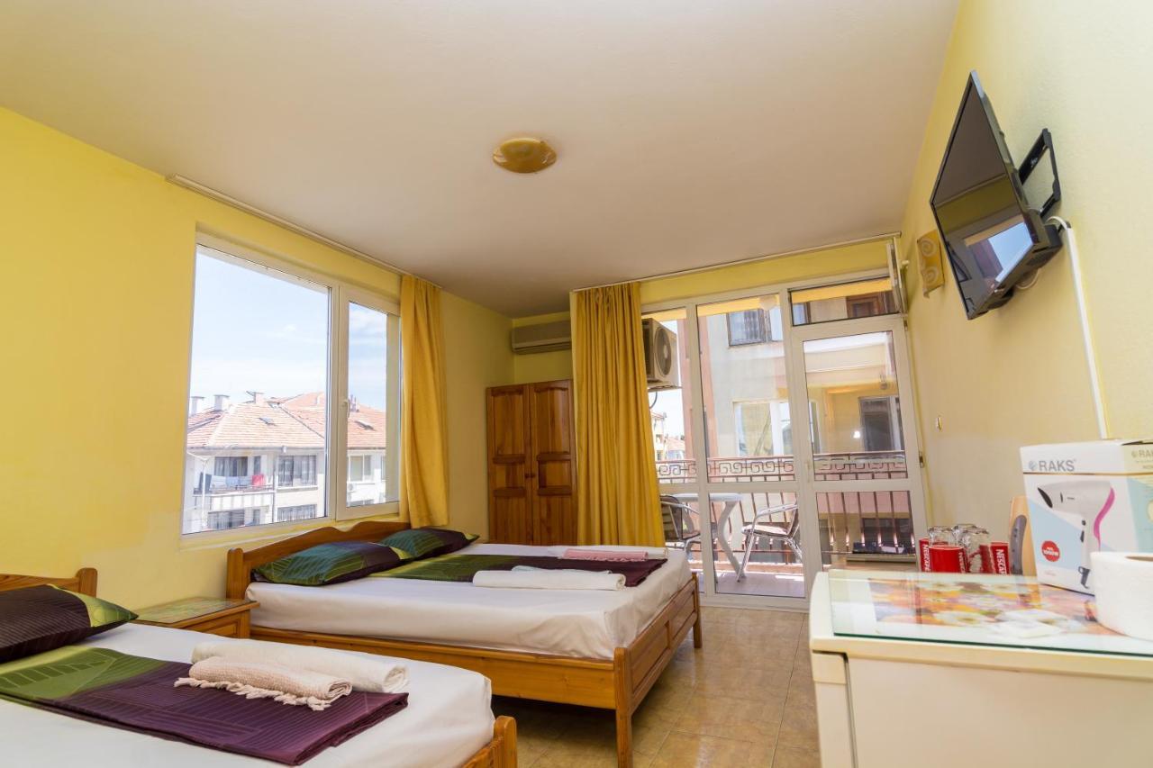 Fener Guest House Поморие Екстериор снимка
