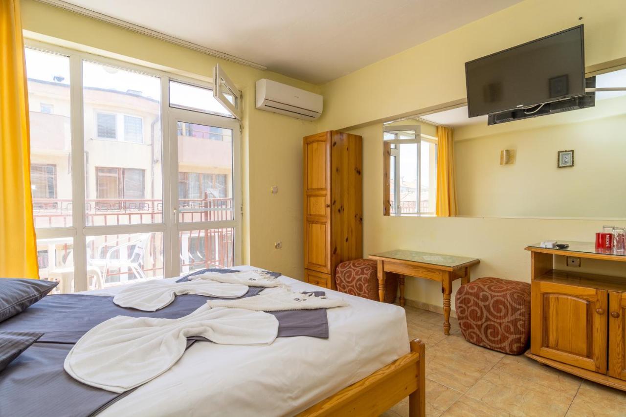 Fener Guest House Поморие Екстериор снимка