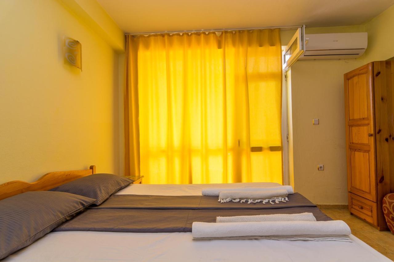Fener Guest House Поморие Екстериор снимка