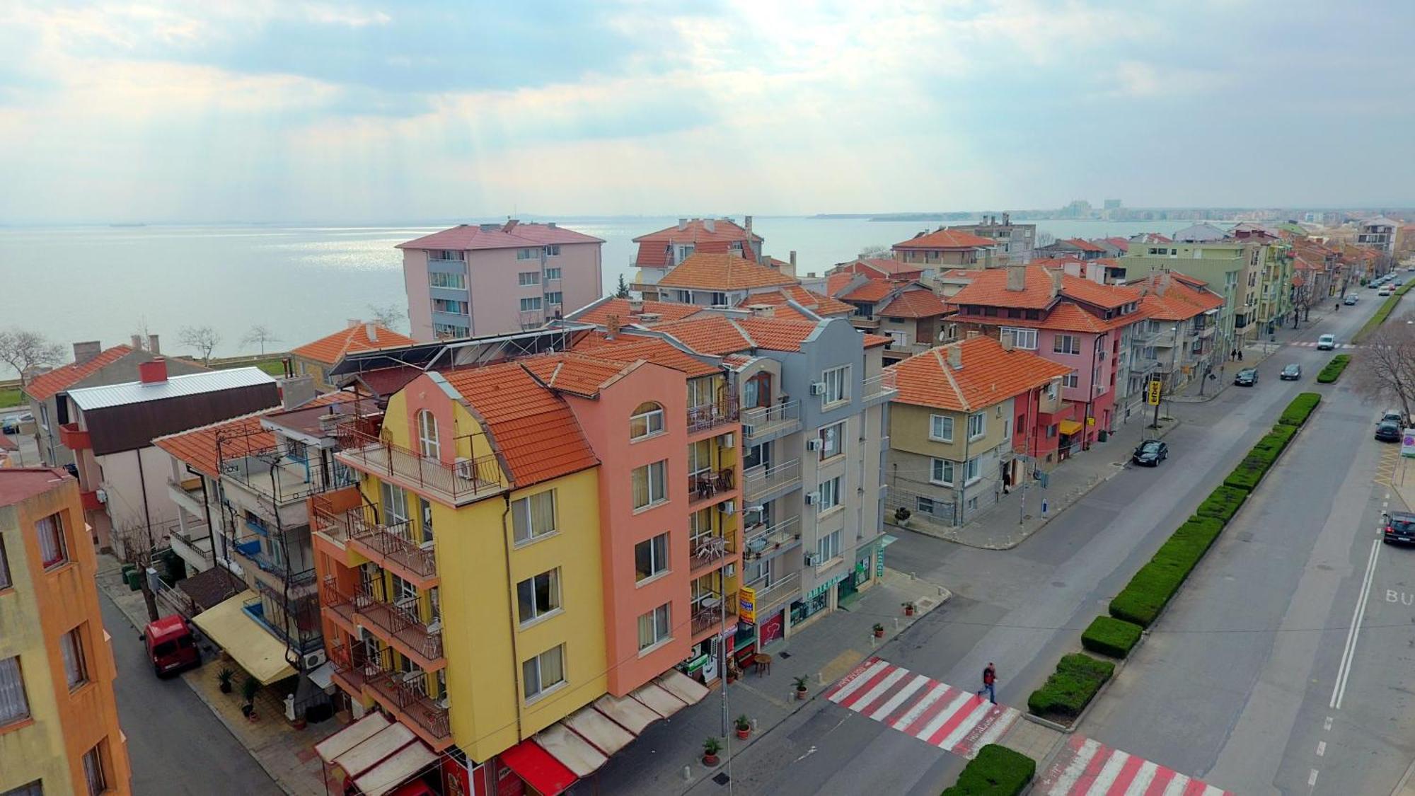 Fener Guest House Поморие Екстериор снимка